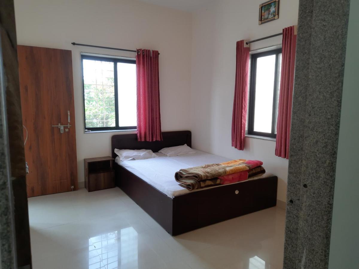 Trimurti Holiday Home Panchgani Exteriör bild
