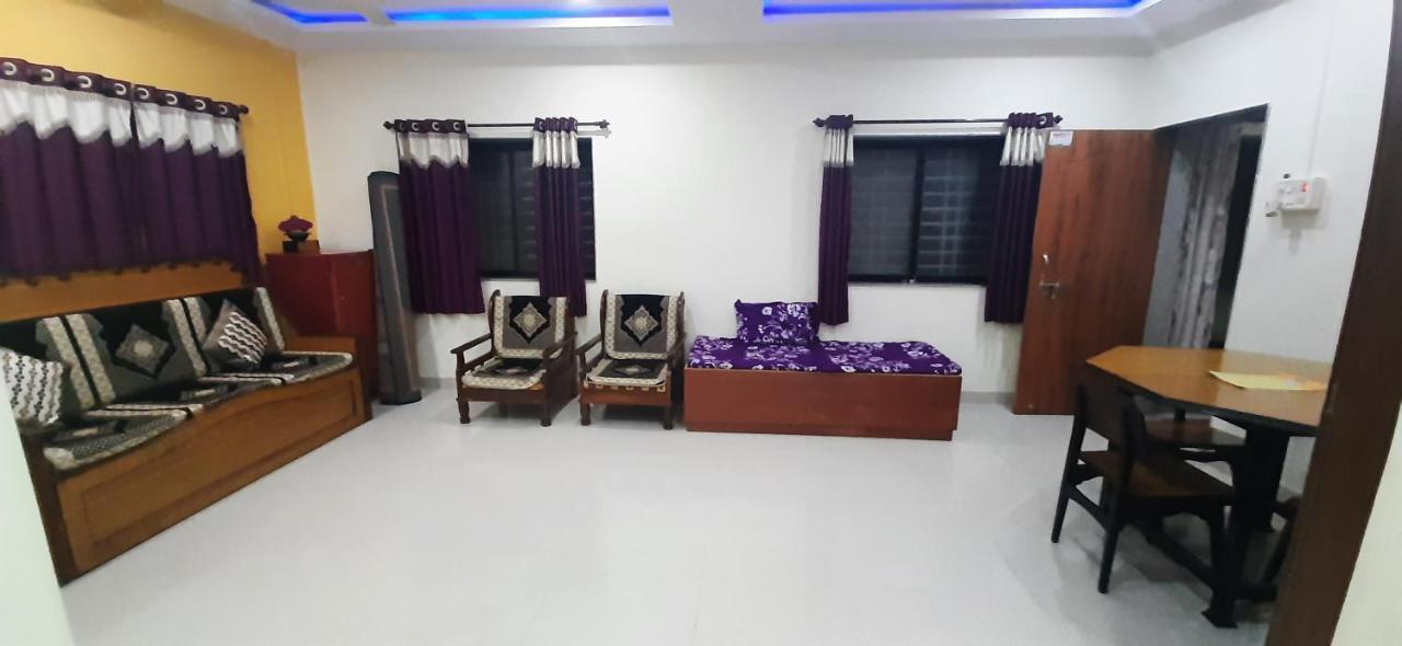 Trimurti Holiday Home Panchgani Exteriör bild