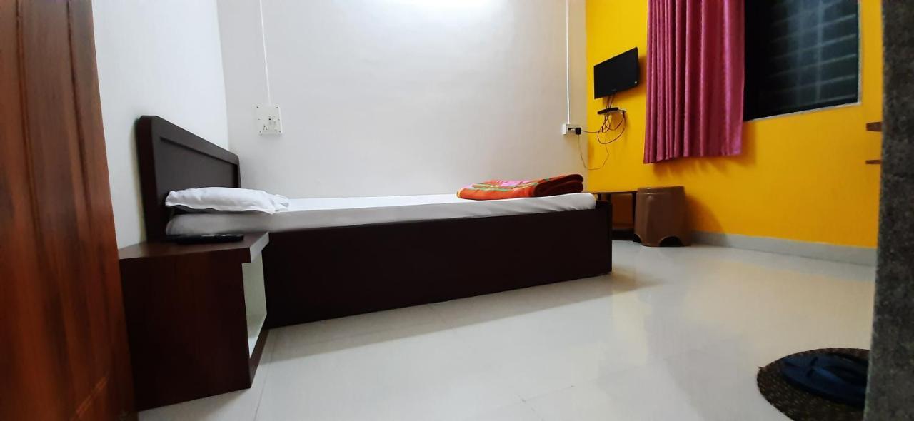 Trimurti Holiday Home Panchgani Exteriör bild