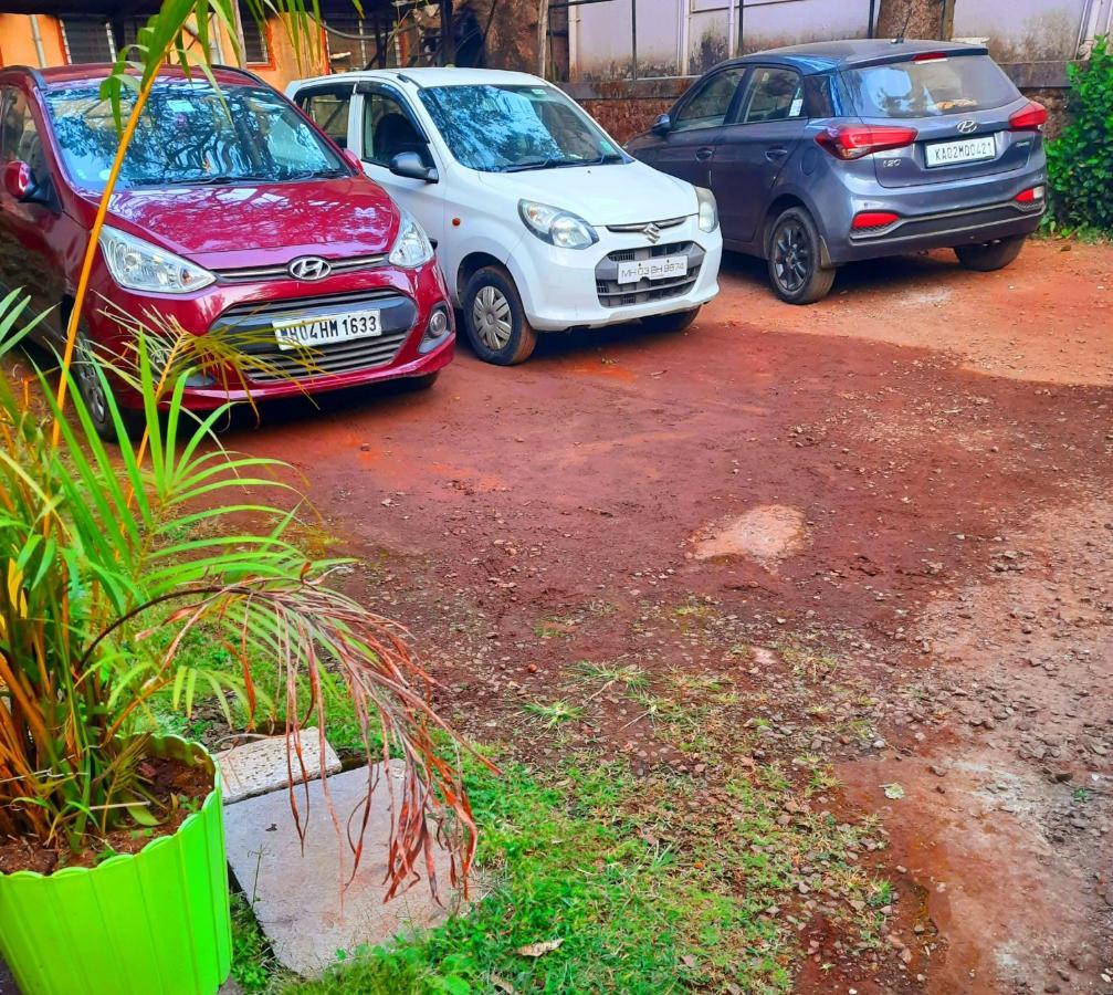 Trimurti Holiday Home Panchgani Exteriör bild